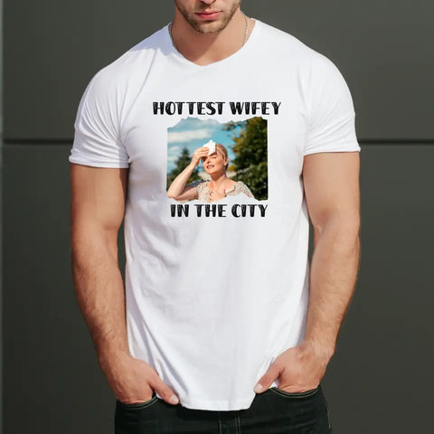 Koszulka Dla Żony | Prezent Hottest Wifey In The City Personalizowana