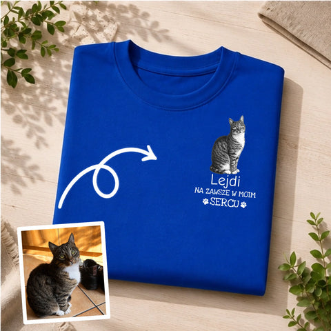 mockup_koszulka_niebieska